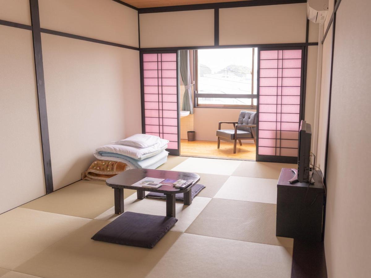 Hotel Wakatake Katsuura  Esterno foto
