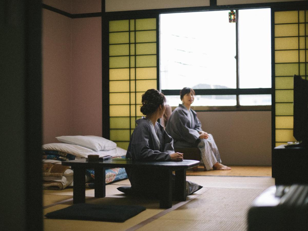 Hotel Wakatake Katsuura  Esterno foto